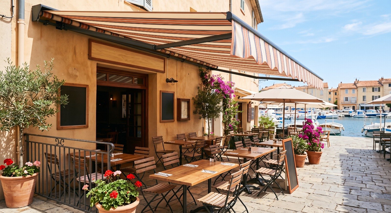 India’s PVC Coated Fabric Industry Leader: The Rise of LUCKY INTERNATIONAL   